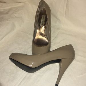 Steve Madden “Meva” heels
